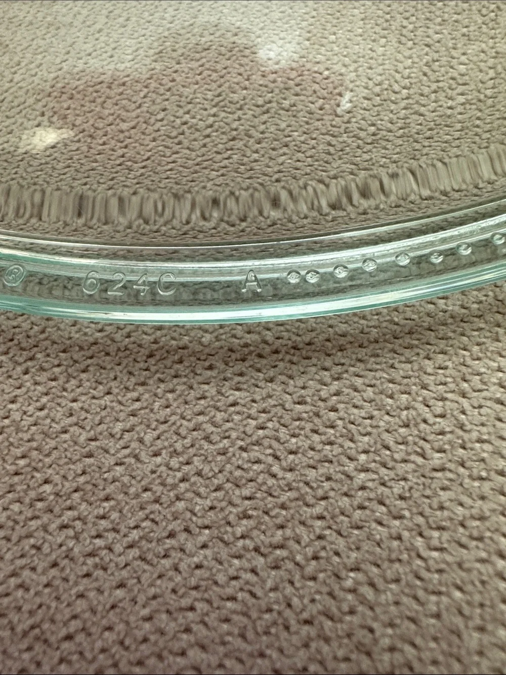 8” Round Pyrex Lid 33 724C